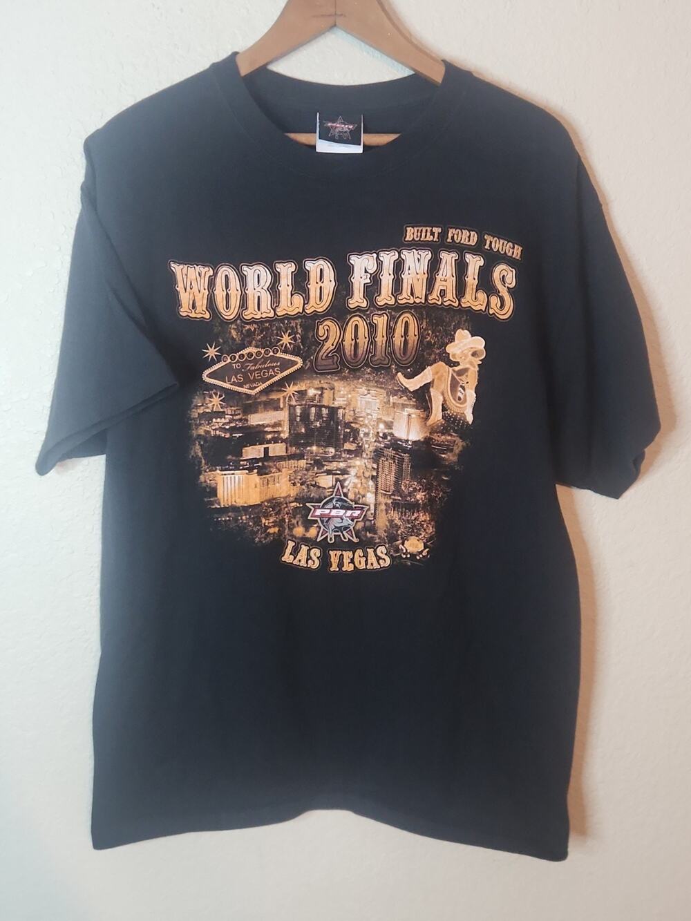 Professional Bull Riding PBR World Finals 2010 Ford Las Vegas T-Shirt Size LARGE